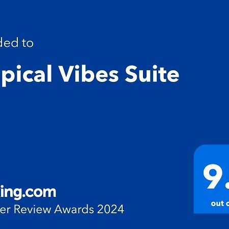 Tropical Vibes Suite ナボダリ エクステリア 写真